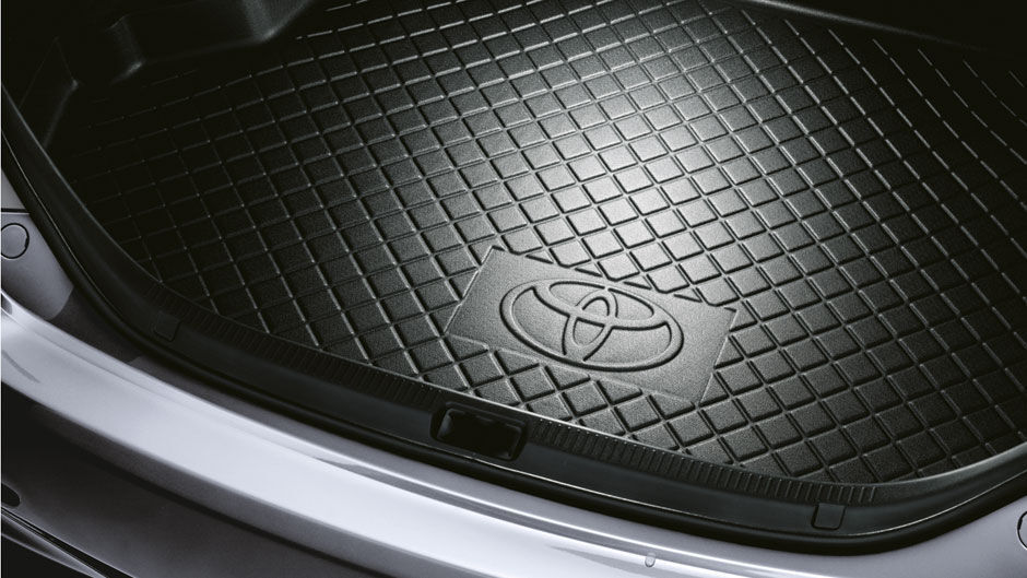 Genuine Toyota Camry Boot Liner Hybrid Models Nov 11 Aug 17