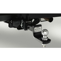  Genuine Toyota Hilux Single/Xtra Dual Cab Tow Bar (Sep 2011 On) PZQ6489095 image