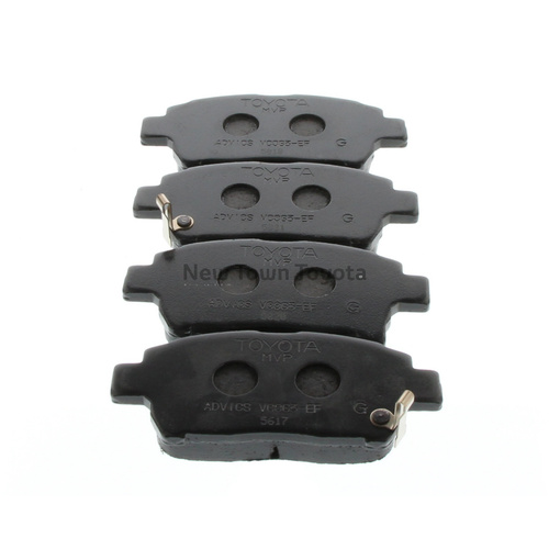 Genuine Toyota Front Disc Brake Pads Corolla 2001-2007 04465-YZZE2