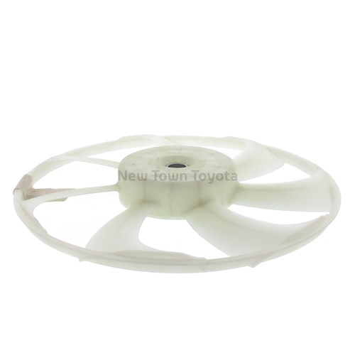 Genuine Toyota Radiator Fan Blade Camry 2011 ON 16361-0V130