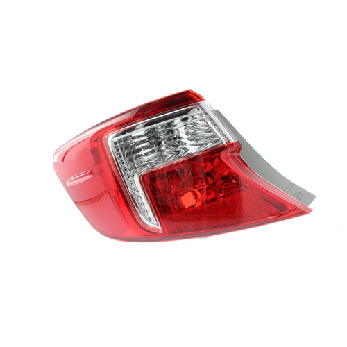 Genuine Toyota Left Hand Rear Tail Light / Lamp Lens and Body Camry 2011 ON